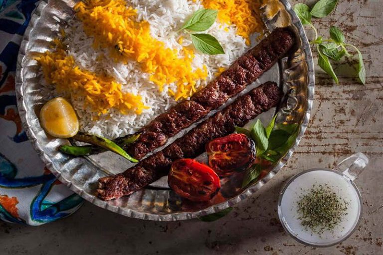 ببینید | خطای دید چگونه باعث میشود شما بیشتر غذا بخورید؟