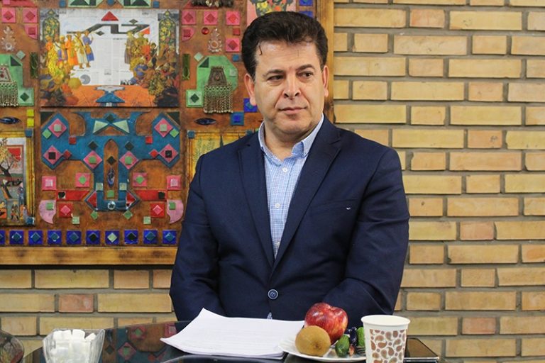 شرط درودگر برای قرارداد استقلال با کارگزار
