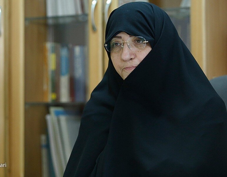 هدف دانشگاه امام صادق تربیت وزیر و رییس‌جمهور زن نبود