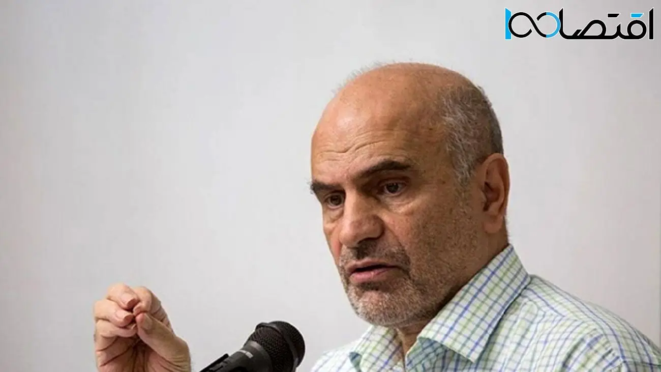 هشدار فرشاد مومنی به روسای قوا: تا کار به فاجعه نکشیده رویهها را تغییر دهید