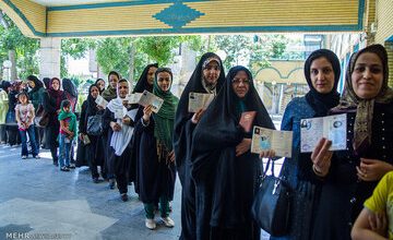 مدیرکل دفتر امور زنان و خانواده استانداری البرز:بانوان اثر مهمی در انتخابات دارند