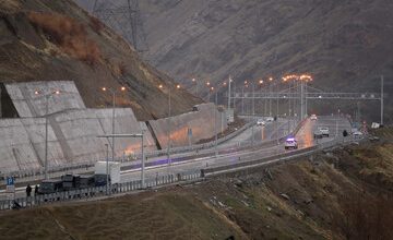 ‌نرخ عوارض قطعه دوم آزادراه تهران – شمال مشخص شد؟/ خادمی: نرخ عوارض آزادراهی معادل قیمت یک پفک است