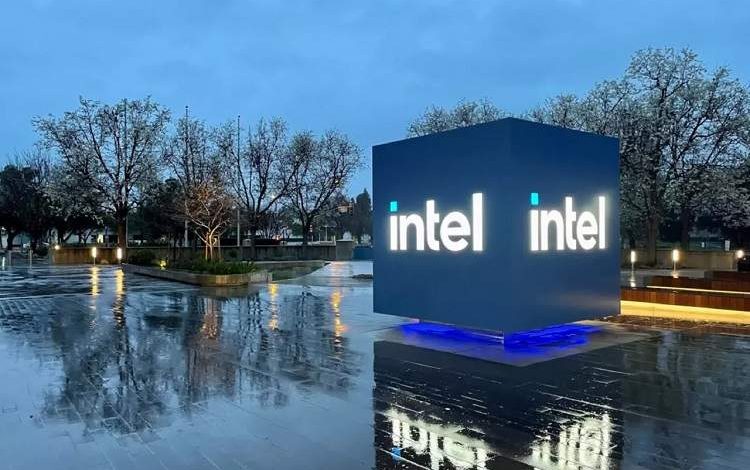 حق وتوی AMD در تملک احتمالی اینتل؛ اگر معاملهای رخ دهد، AMD چه میخواهد؟