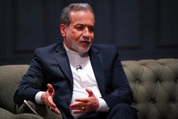 عراقچی: ایران قربانی تروریسم و تحریمهای غیرقانونی است