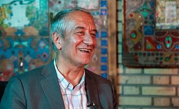 علی کفاشیان فدراسیون را تهدید کرد؛ دوشنبه به فیفا شکایت میکنم!