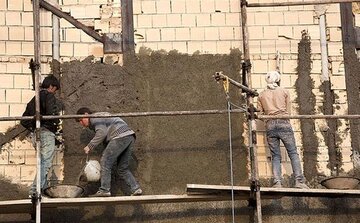 مشکل جدید بخش مسکن؟/ کارگرهای افغانستانی: برای ما صرفهی اقتصادی ندارد که در ایران کار کنیم!