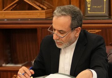 تحلیل عراقچی از آشفتگی در کاخ سفید/ایران امنیت خود را نمیخرد، میسازد؛ما سالها پیش مسیر خود را انتخاب کردیم/مسکو،نظارهگر یا طراح؟