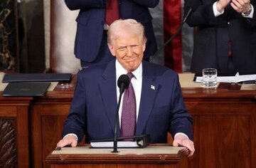 ترامپ تهدید خودش را پس گرفت و عقبنشینی کرد!