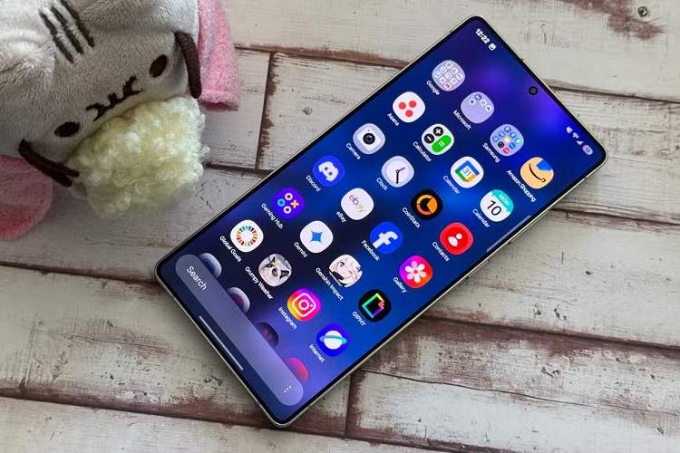 فروش یک میلیونی گلکسی S25 در ۲۱ روز
