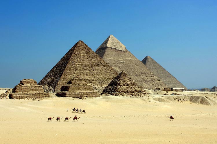 یک شهر زیرزمینی وسیع زیر اهرام مصر وجود دارد