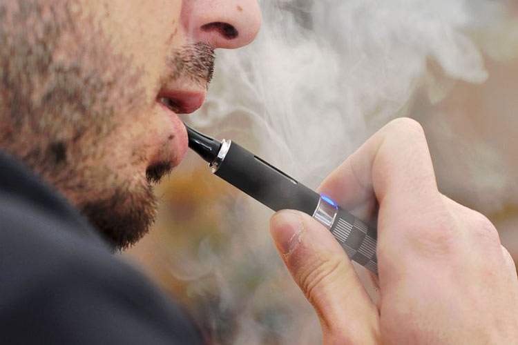سیگار الکترونیکی خطر انسداد ریه را افزایش میدهد
