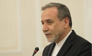 عراقچی: ابدا زیر بار زبان تهدید نخواهیم رفت