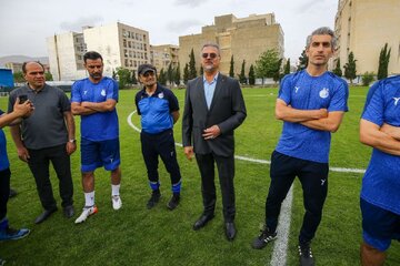 واکنش نظریجویباری به ادعای جنجالی درویش؛ با او شوخی کردم، کارش دور از اخلاق بود!