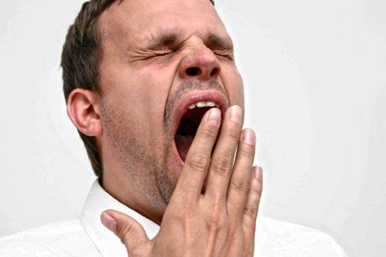 چرا خمیازه واگیردار است؟