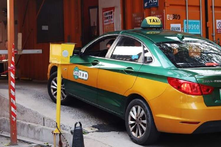 تعویض باتری در پنج دقیقه؛ آینده خودروهای برقی به سبک چینی