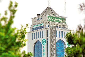 دستهای بسته صادرکنندگان را چه کسی باز کرد؟