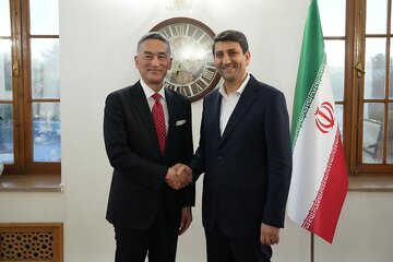 دیدار وزیر ارتباطات با سفیر ژاپن / گسترش همکاریهای علمی و فناورانه تهران توکیو