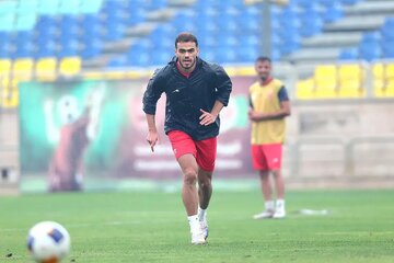 ستاره پرسپولیس راهی خرمآباد شد