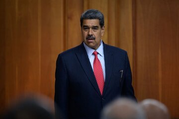 مادورو از خنثی شدن ۶۰ حمله به تأسیسات نفتی خبر داد