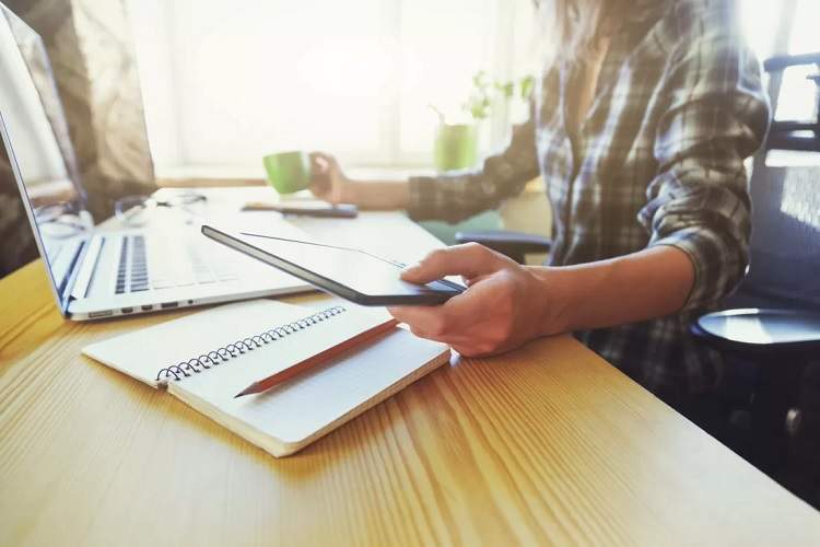 مقاومت کارکنان در برابر بازگشت اجباری به دفتر؛ نیمی حاضر به ترک شغل‌اند