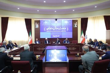 نشست ویژه وزیر ورزش با مدیران باشگاهها برای مهار تورم قراردادها