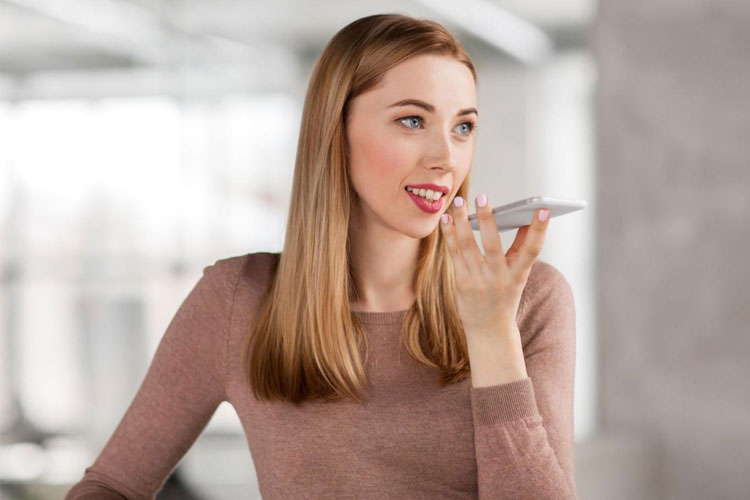 ویژگی جدید iOS 19 میتواند صدای شما را در یک دقیقه شبیهسازی کند