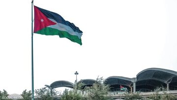 اردن با صدور دستورالعملهای امنیتی حریم هوایی خود را بازگشایی کرد/پادشاهی امان در بالاترین سطح آمادگی عملیاتی و لجستیکی است/موشکها را رهگیری کردیم