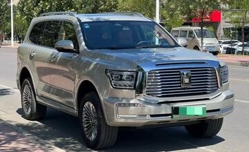 لندکروز چینی به ایران نرسیده تغییر کرد / عکس