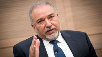 «لیبرمن»: نتانیاهو به داعش سلاح میدهد!