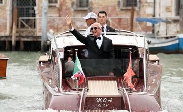 گزارش تصویری| ازدواج جنجالی جف بزوس در ونیز؛ از حضور سلبریتیها تا انتقاد فعالان شهری