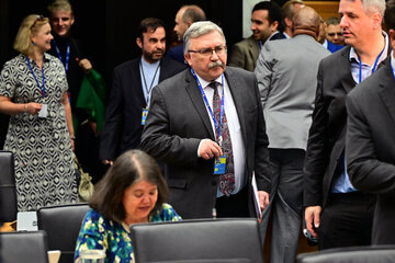 اولیانوف: آژانس نباید وظایف خود را با وظایف تهران اشتباه بگیرد