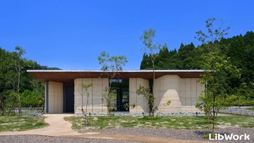 اولین خانه چاپشده بدون سیمان، فقط با استفاده از خاک و نور خورشید!