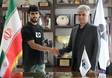 با اعلام باشگاه پیکان؛ غندیپور رسماً به شباب الاهلی پیوست
