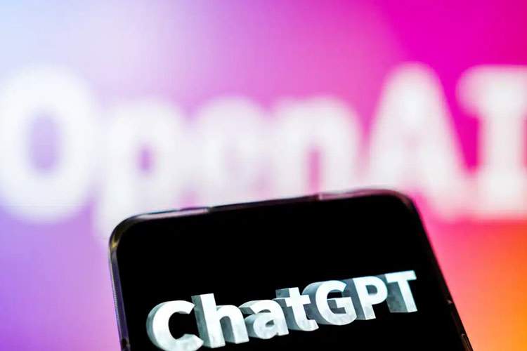 دانشجویان خودشیفته بیشتر از چتجیپیتی استفاده میکنند!