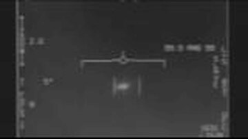 نگرانی در میان نهادهای اطلاعاتی آمریکا/ انتشار محرمانهترین تصویر یوفوها، آن هم در آسمان عراق/ عکس