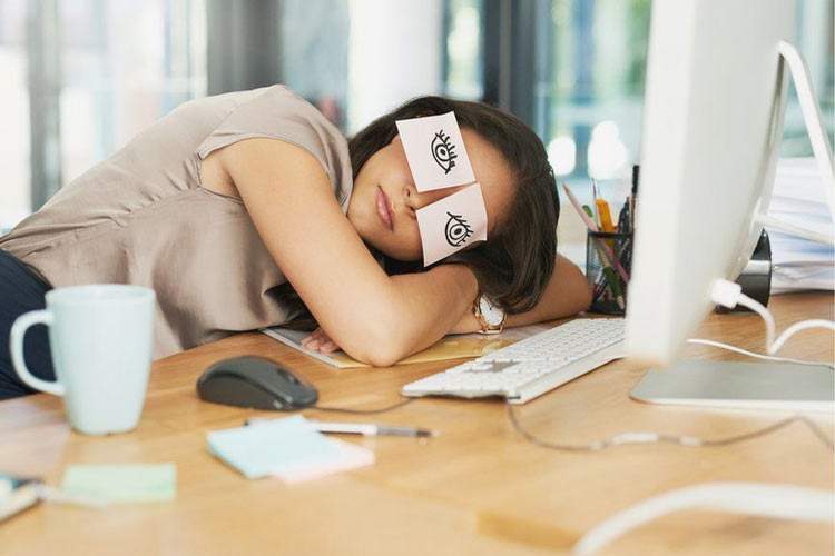 همیشه خستهاید؟ پنج توصیه برای داشتن خواب خوب شبانه