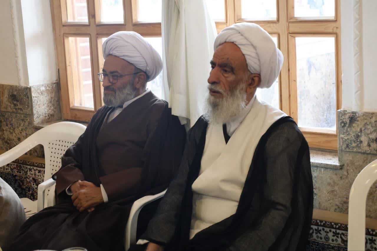 انتقاد رئیس حوزه علمیه آیت الله صالحی مازندران از مرکز مدیریت حوزه