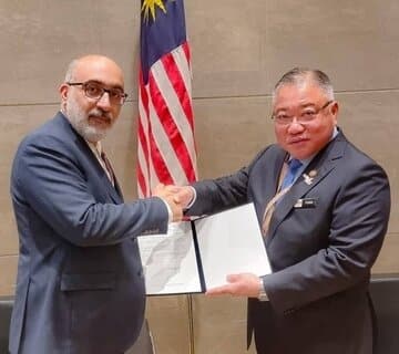 برگزاری اجلاس بینالمللی گردشگری؛ کردونی: «مالزیائیها به جاذبههای گردشگری ایران علاقمنداند»/ افزایش مدت زمان روادید ورود برای اتباع دو کشور