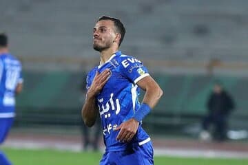 ستاره استقلال سه رقمی شد!