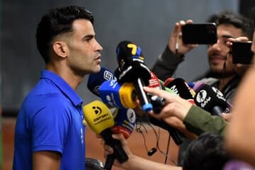 عصیان عیسی آلکثیر: درباره استقلال هیچ سوالی نپرسید!