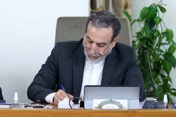 نامه عراقچی به گوترش درباره آغاز مکانیسم ماشه؛ کانلمیکن میباشد، به این دلایل