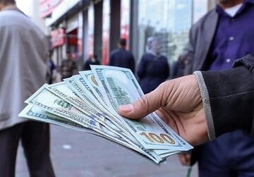 یک اتفاق مهم در بازار ارز/ دلار از این قیمت گران‌تر نمی‌شود