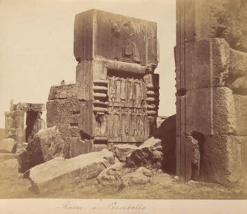 احتمال خروج تخت جمشید از فهرست میراث جهانی