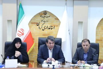 استاندار کرمان : در کمال تاسف میزان رضایت مردم از دستگاه‌های اداری مطلوب نیست