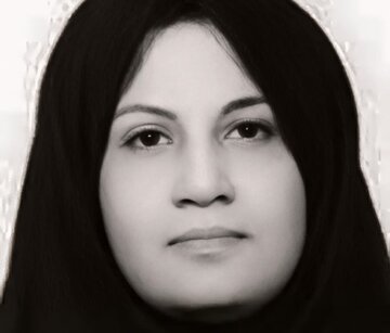  انسان تنها در میان ارتباطات بی‌روح مجازی‌