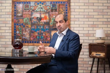 ببینید| با دریاچه ارومیه خداحافظی کنیم؟/ بزرگ‌زاده: کار نجات سخت‌تر شده است
