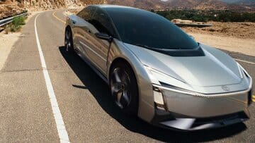 بمب خبری تویوتا / تصاویر نسل جدید کرولا لو رفت