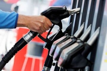 «بنزین به نفر» عملیاتیترین گزینه روی میز رئیسجمهور