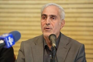 تأکید نماینده مردم بر توسعه زیرساخت‌های بهداشتی و گردشگری در مناطق دور از مرکز کرمانشاه