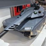 تانک یا بمب‌افکن؟ / رونمایی از سلاحی جدید با طراحی «نامرئی» B-۲۱